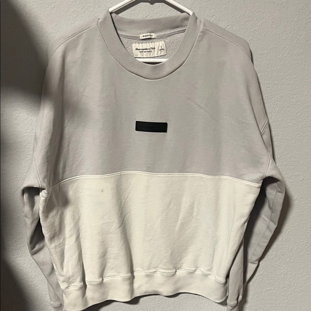 Abercrombie & Fitch Two-Tone Gray Crewneck Sweater